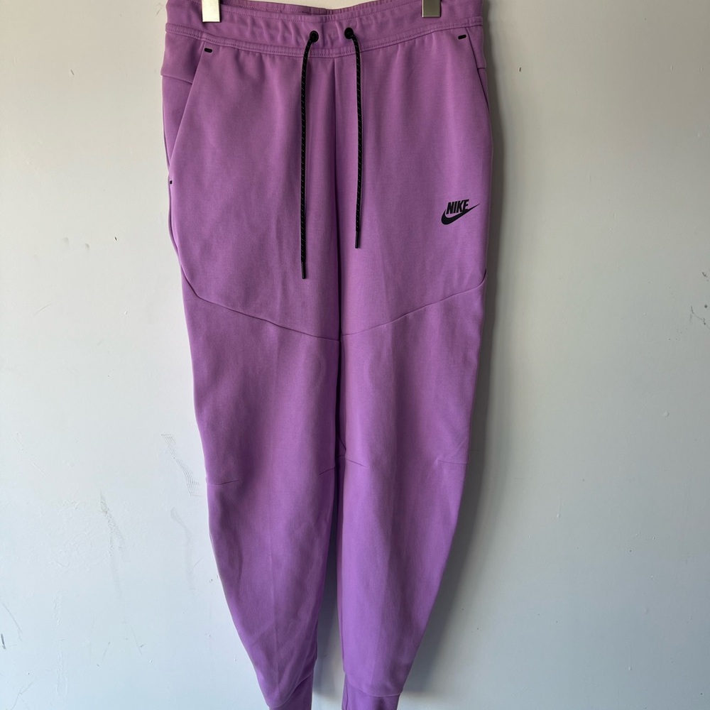 Nike tech  Lavender Joggers